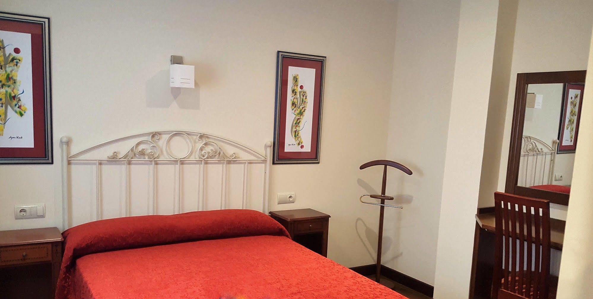 Hotel El Panorama Tapia De Casariego Εξωτερικό φωτογραφία