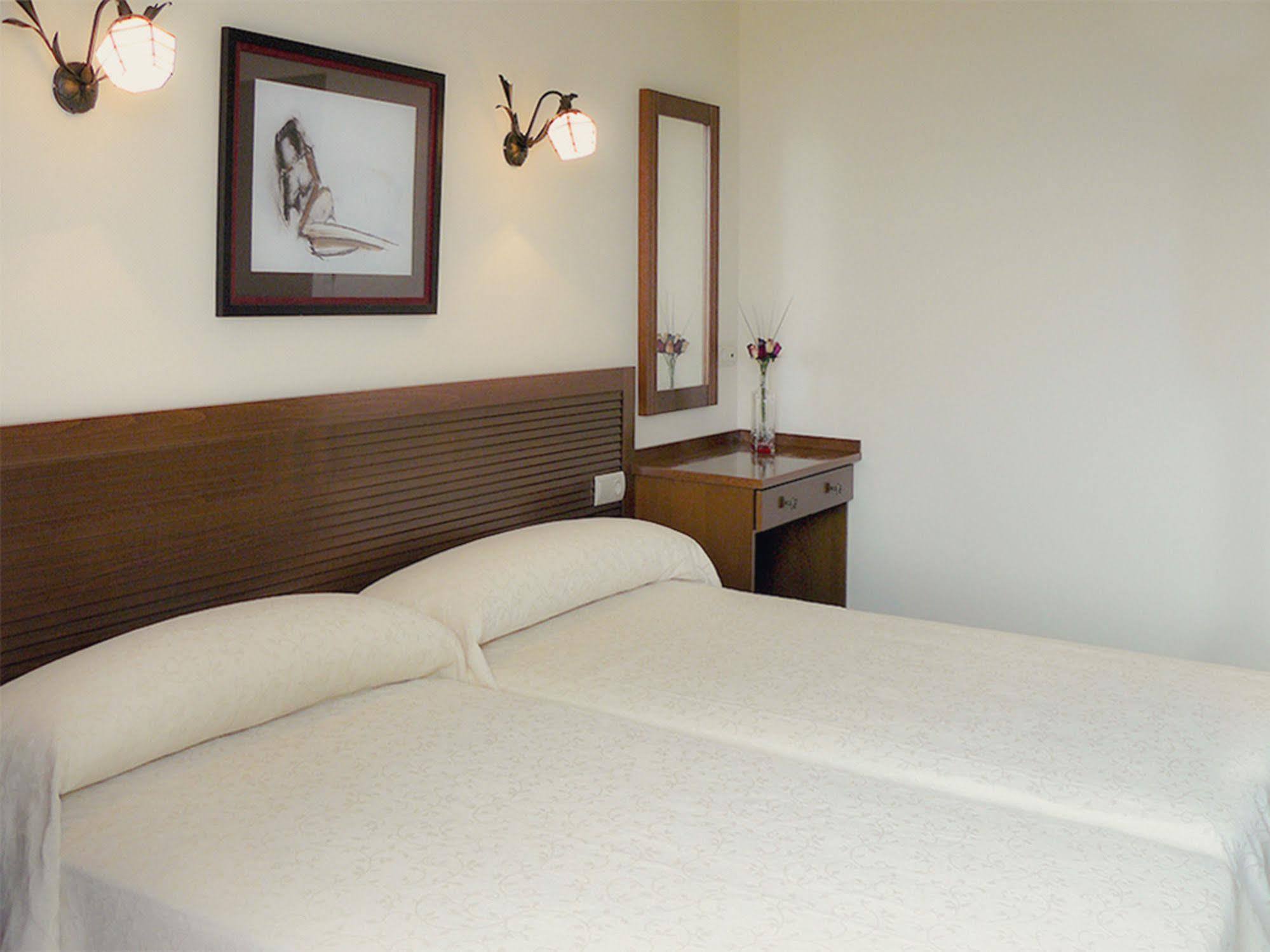 Hotel El Panorama Tapia De Casariego Εξωτερικό φωτογραφία